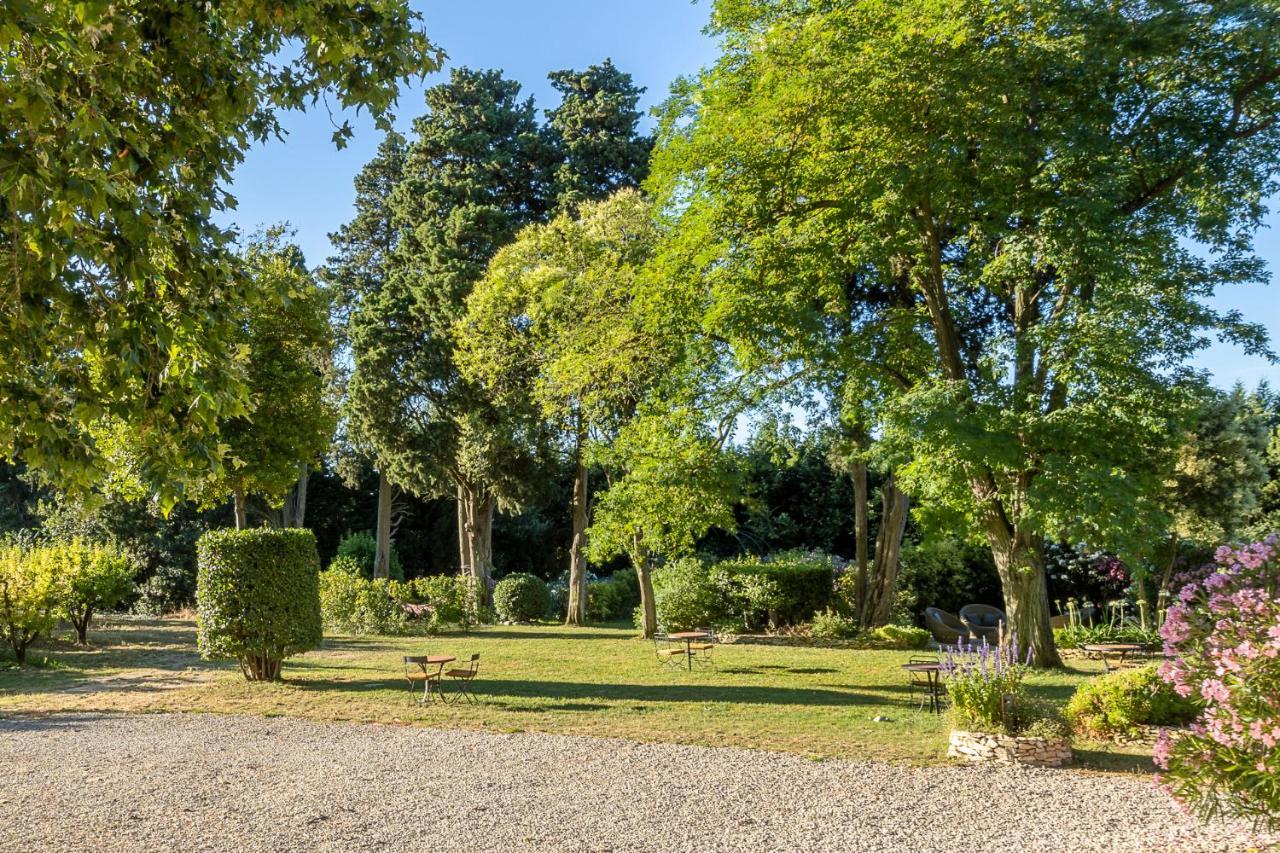 Mas De Capelou Bed & Breakfast Avignon Luaran gambar