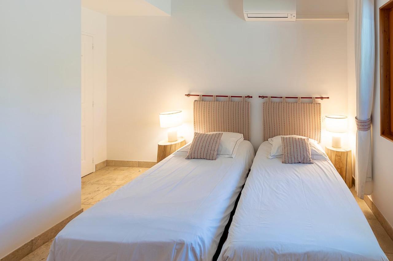 Mas De Capelou Bed & Breakfast Avignon Luaran gambar