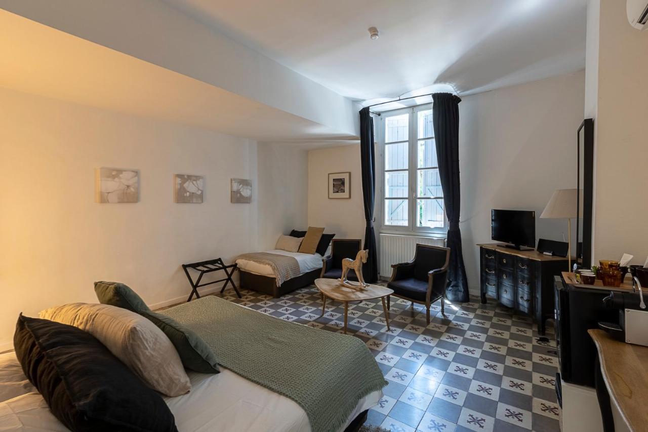 Mas De Capelou Bed & Breakfast Avignon Luaran gambar