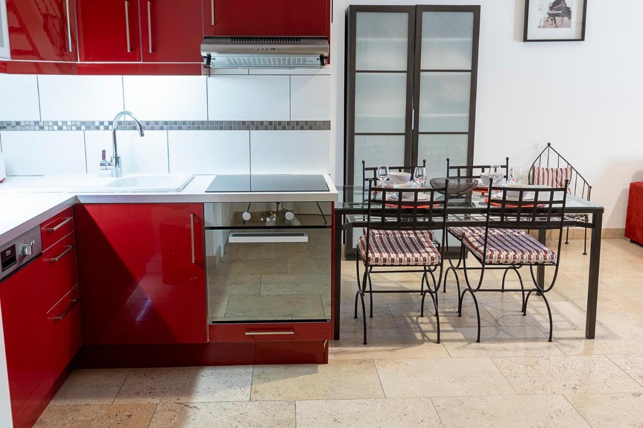 Mas De Capelou Bed & Breakfast Avignon Luaran gambar