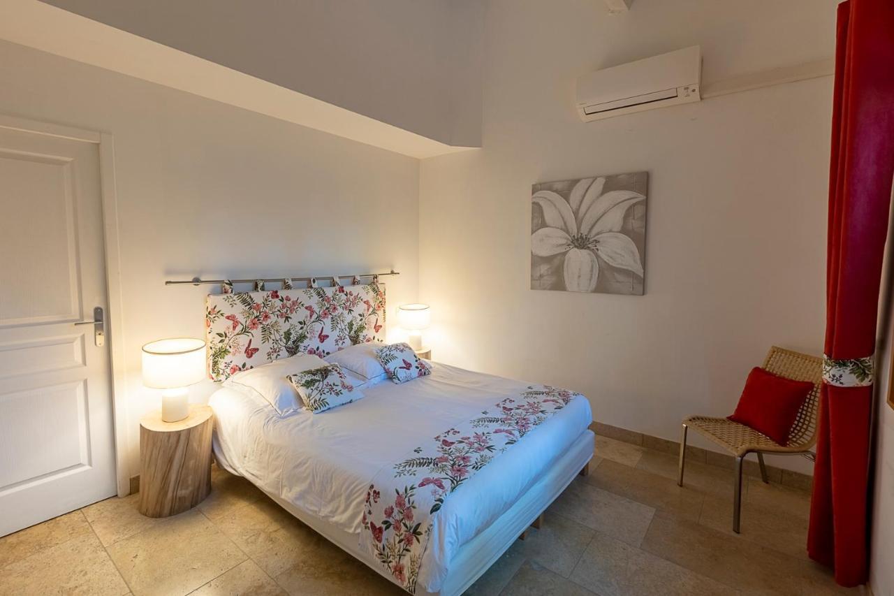 Mas De Capelou Bed & Breakfast Avignon Luaran gambar