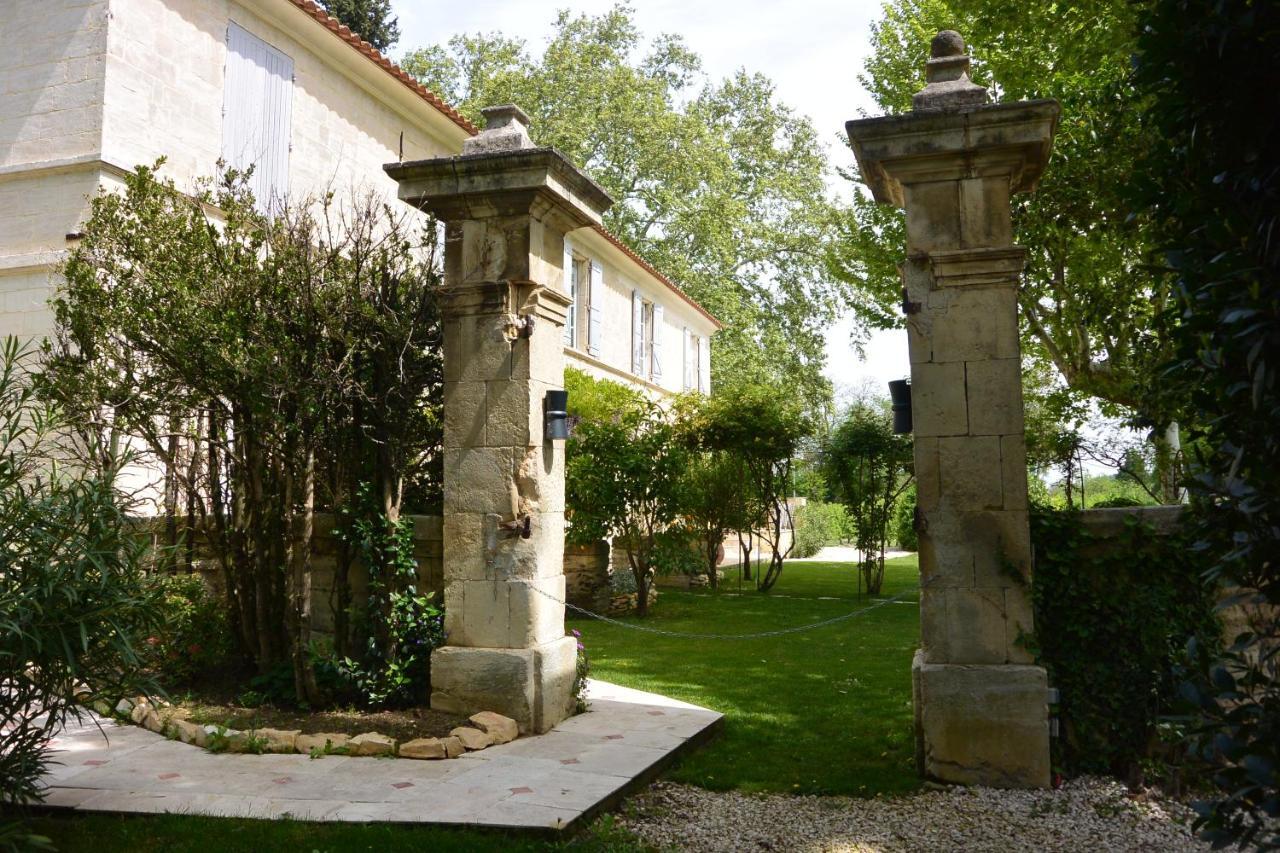 Mas De Capelou Bed & Breakfast Avignon Luaran gambar